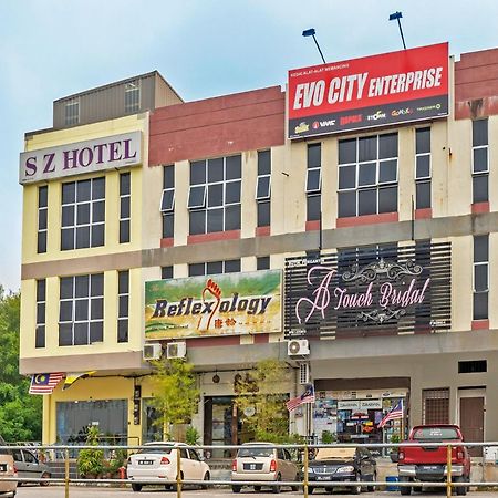 Sz Hotel Лумут Екстер'єр фото