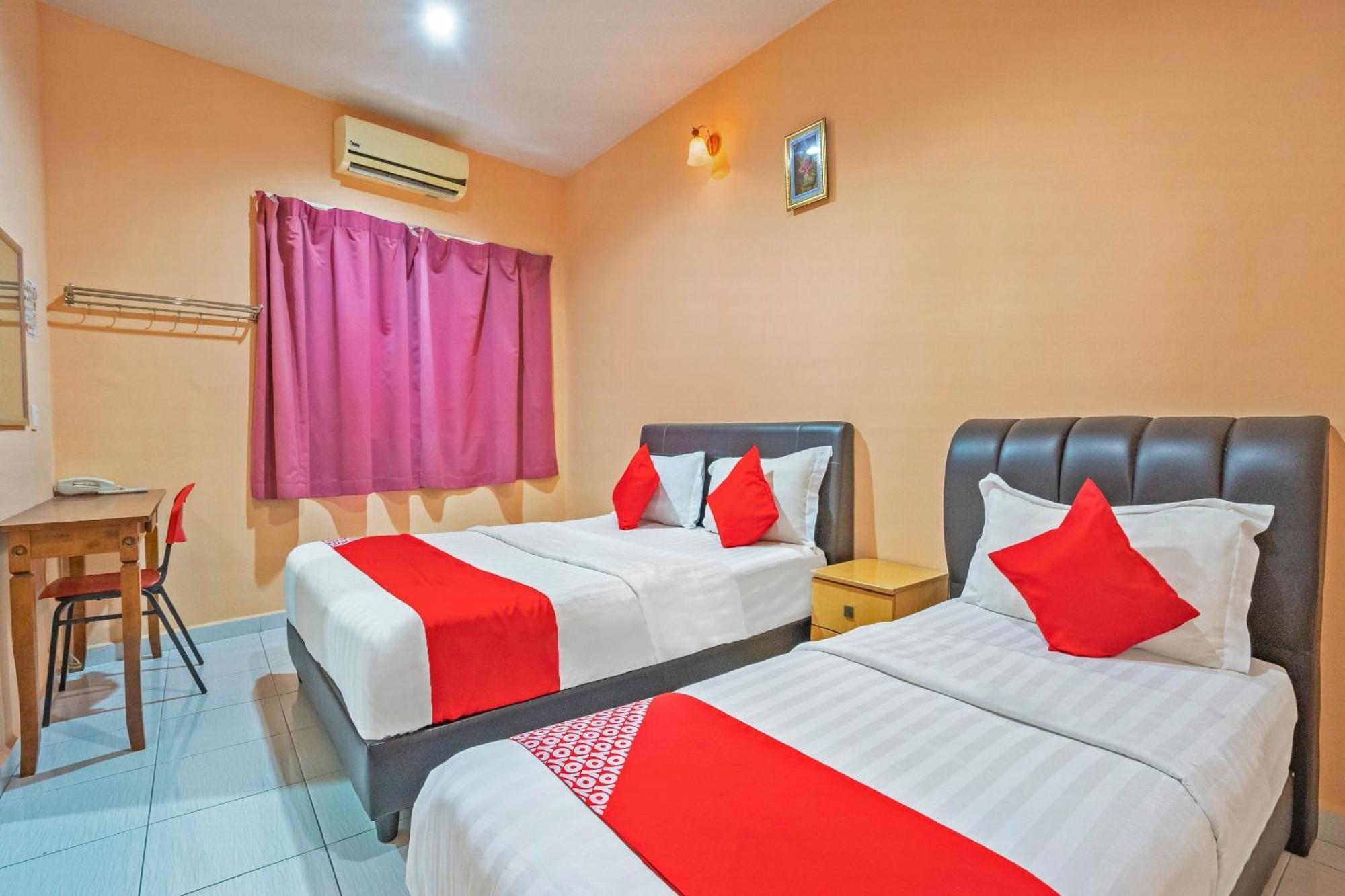 Sz Hotel Лумут Екстер'єр фото