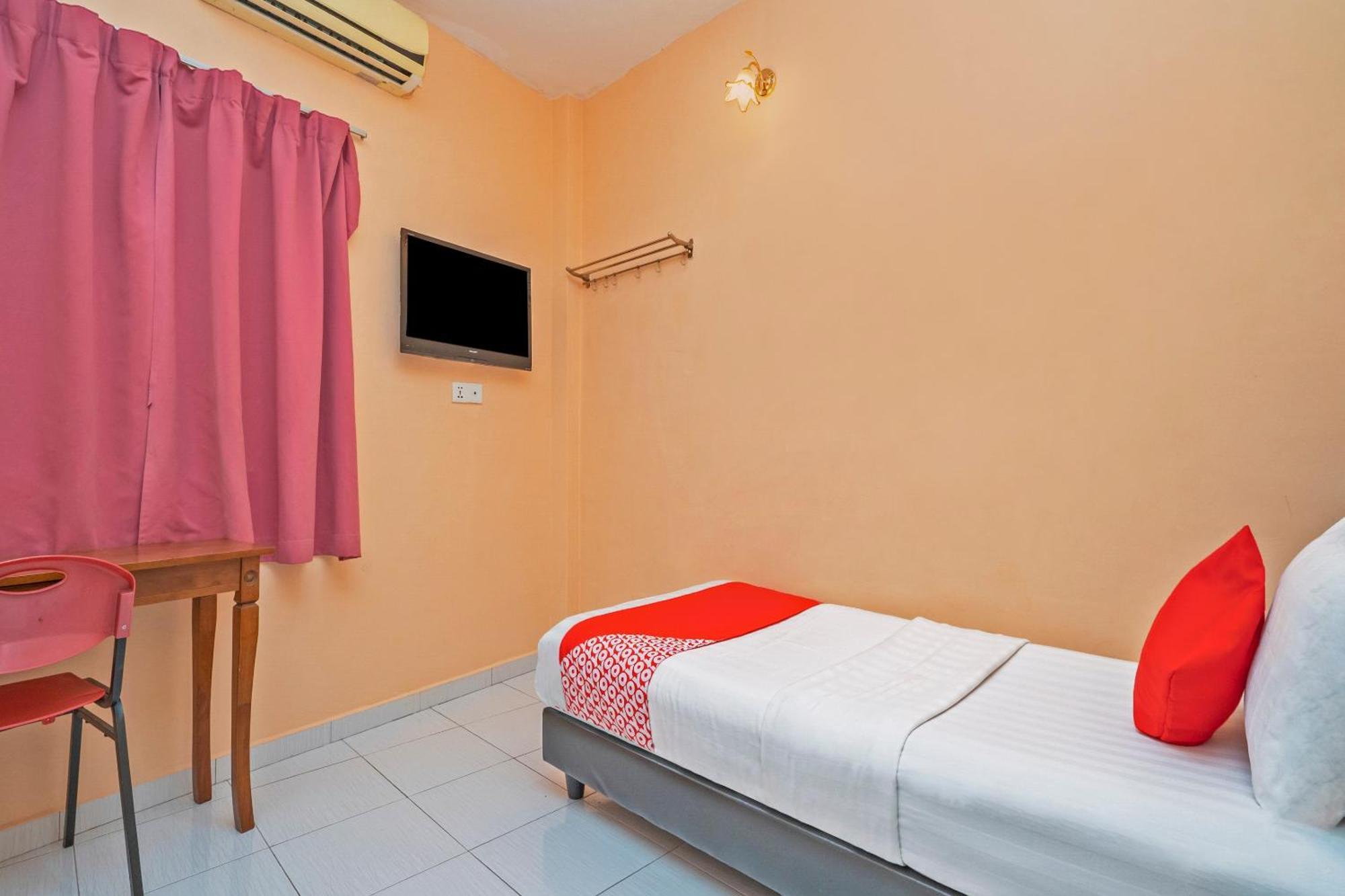 Sz Hotel Лумут Екстер'єр фото