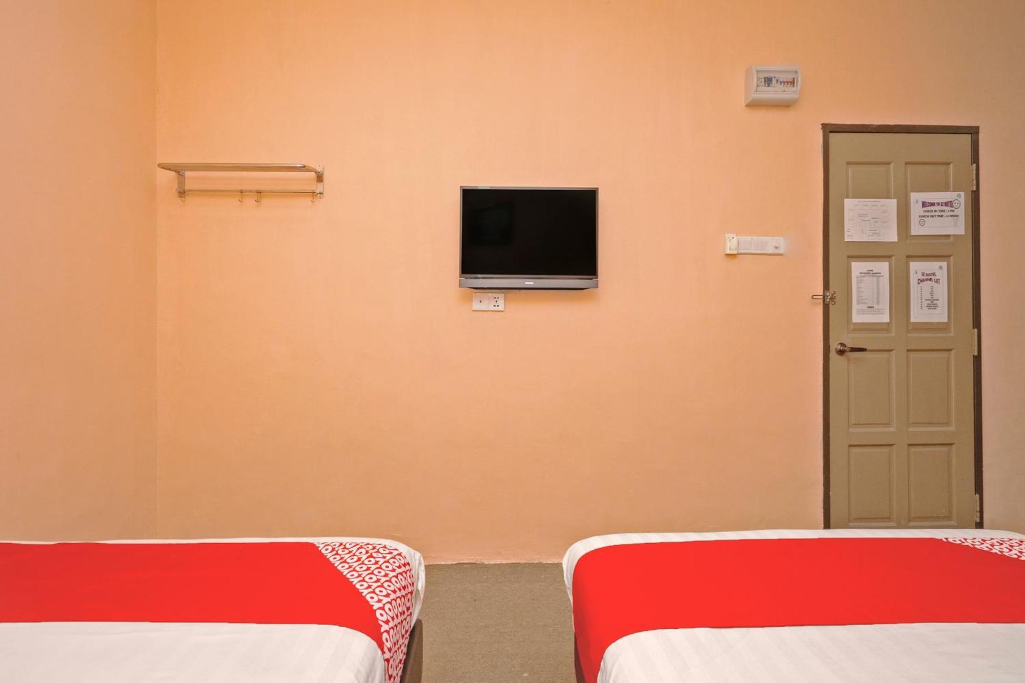 Sz Hotel Лумут Екстер'єр фото