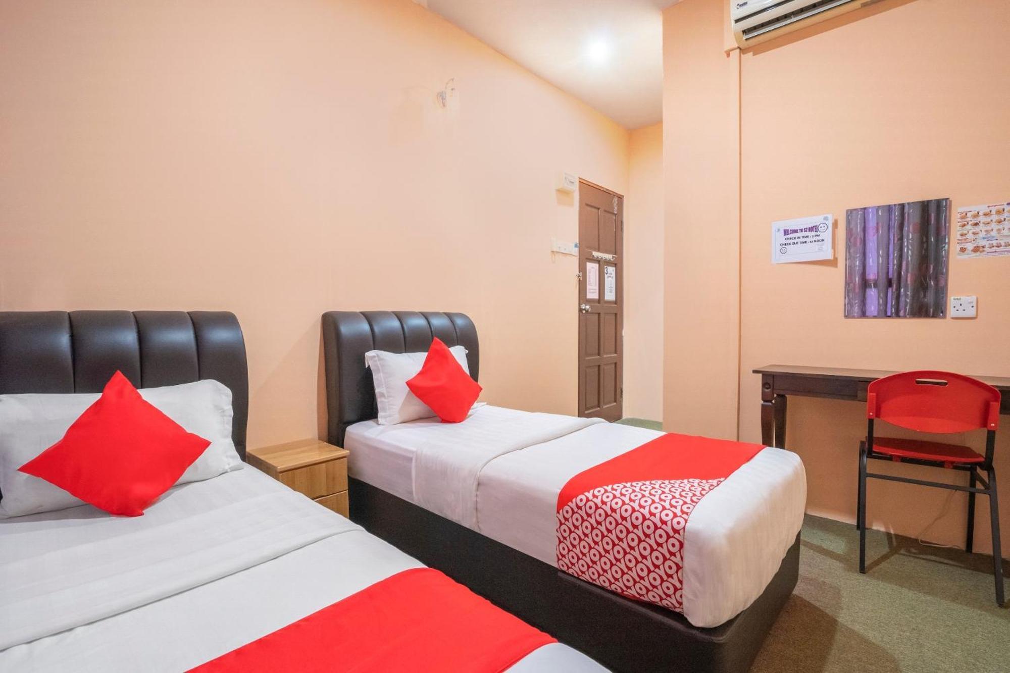 Sz Hotel Лумут Екстер'єр фото